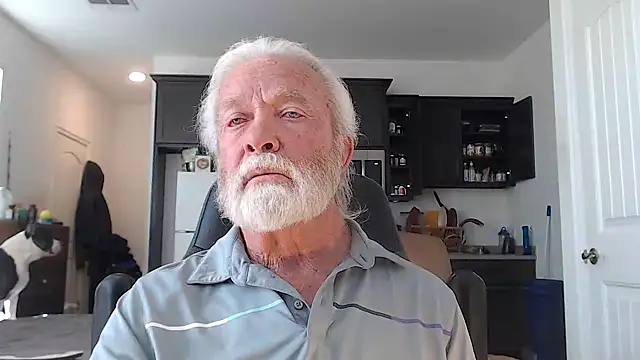 Snapshot of rockpoint69 chatting on January 2025 08:43:01 PM rockpoint69 online show from January 2025 08:43:01 PM