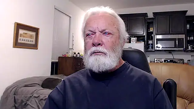 Snapshot of rockpoint69 chatting on February 2025 06:44:01 AM rockpoint69 online show from February 2025 06:44:01 AM