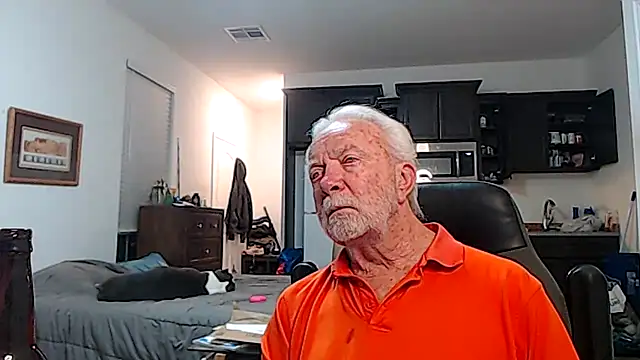 Snapshot of rockpoint69 chatting on October 2025 01:13:02 AM rockpoint69 online show from October 2025 01:13:02 AM