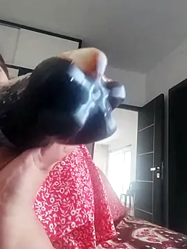 Snapshot of Srishtijain51 chatting on February 2025 11:17:02 AM Srishtijain51 online show from February 2025 11:17:02 AM