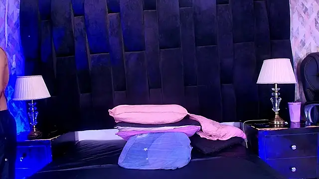 shelsyloreds online show from September 2025 11:59:01 AM