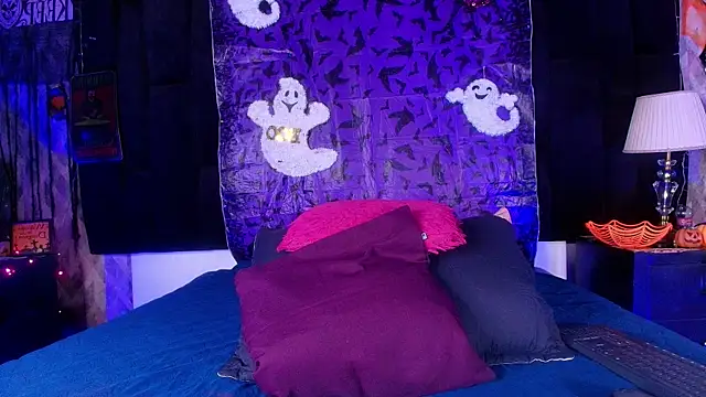 shelsyloreds online show from October 2025 12:08:02 PM