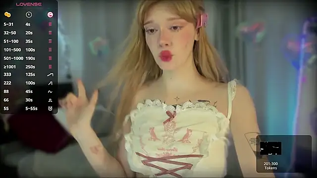 boobsybootie online show from February 2026 09:04:01 PM