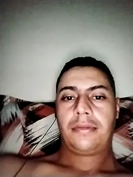 Snapshot of Iml22m chatting on May 2026 02:39:01 AM Iml22m online show from May 2026 02:39:01 AM