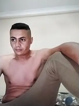 Snapshot of Iml22m chatting on May 2026 02:19:02 AM Iml22m online show from May 2026 02:19:02 AM