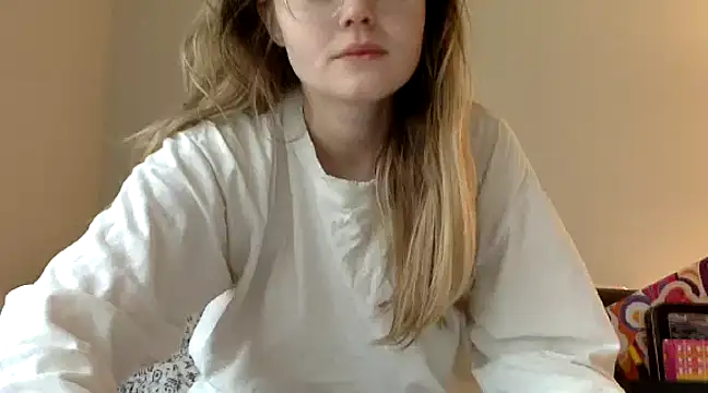 Snapshot of collegeslay chatting on December 2024 12:49:01 PM collegeslay online show from December 2024 12:49:01 PM