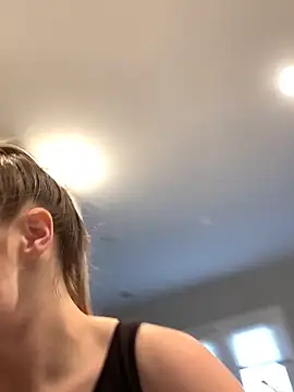 Snapshot of collegeslay chatting on December 2024 08:32:01 PM collegeslay online show from December 2024 08:32:01 PM