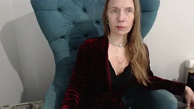 Snapshot of alexandra_zaryanova chatting on May 2026 12:14:02 PM alexandra zaryanova online show from May 2026 12:14:02 PM