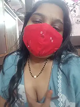 Snapshot of lovely-latha chatting on May 2026 02:35:02 PM lovely-latha online show from May 2026 02:35:02 PM