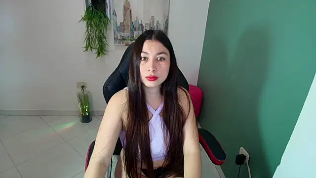 Snapshot of bella_99_ chatting on November 2025 12:05:02 PM bella 99 online show from November 2025 12:05:02 PM