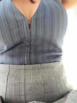 goodforKarina online show from April 2026 11:11:02 AM