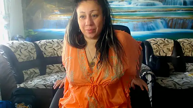 Snapshot of MoistMady chatting on September 2025 06:52:02 AM MoistMady online show from September 2025 06:52:02 AM