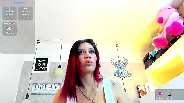 Snapshot of Rebeca_xs chatting on March 2025 07:32:02 AM Rebeca xs online show from March 2025 07:32:02 AM