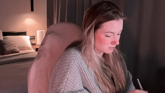 elinanortas online show from November 2025 02:47:02 AM