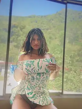 sexi noemi online show from September 2025 03:50:02 PM