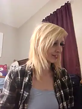 AmethystFoxx online show from March 2025 05:56:02 PM