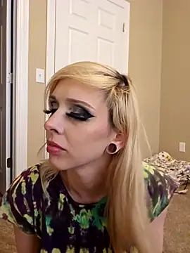 AmethystFoxx online show from November 2025 09:36:01 PM