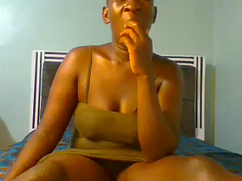 Snapshot of blackcuteebony chatting on February 2025 10:43:02 PM blackcuteebony online show from February 2025 10:43:02 PM