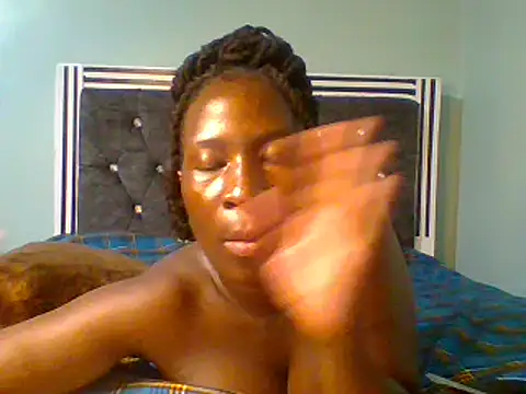 Snapshot of blackcuteebony chatting on March 2025 01:50:02 PM blackcuteebony online show from March 2025 01:50:02 PM