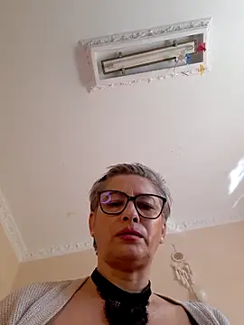 BellaBellaHot online show from October 2025 10:08:02 AM