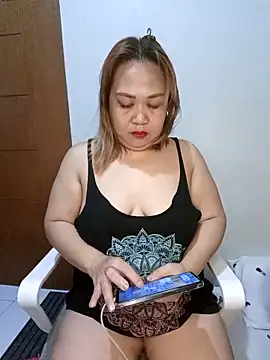 Sweet asian kylie online show from March 2026 12:14:02 AM