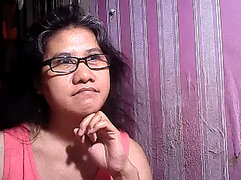 Snapshot of sweetsosie18 chatting on February 2025 11:53:01 PM sweetsosie18 online show from February 2025 11:53:01 PM
