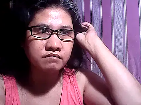 Snapshot of sweetsosie18 chatting on February 2025 02:55:02 PM sweetsosie18 online show from February 2025 02:55:02 PM