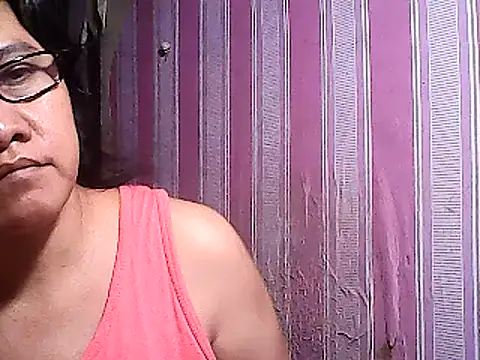 Snapshot of sweetsosie18 chatting on February 2025 09:04:02 PM sweetsosie18 online show from February 2025 09:04:02 PM