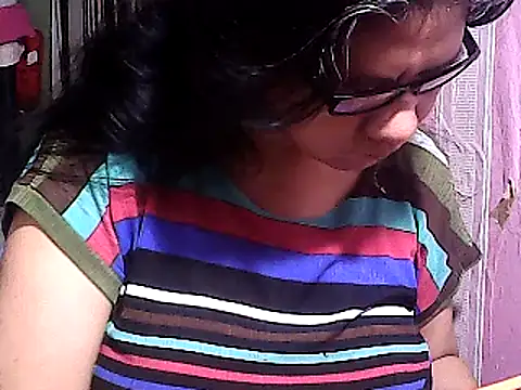 Snapshot of sweetsosie18 chatting on February 2025 07:12:02 AM sweetsosie18 online show from February 2025 07:12:02 AM