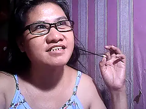 Snapshot of sweetsosie18 chatting on March 2025 02:15:02 AM sweetsosie18 online show from March 2025 02:15:02 AM