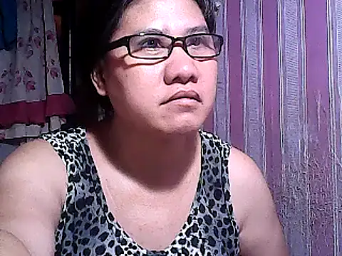 Snapshot of sweetsosie18 chatting on March 2025 03:02:01 AM sweetsosie18 online show from March 2025 03:02:01 AM