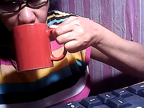 Snapshot of sweetsosie18 chatting on March 2025 09:49:01 AM sweetsosie18 online show from March 2025 09:49:01 AM
