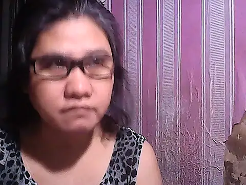 Snapshot of sweetsosie18 chatting on October 2025 06:01:02 AM sweetsosie18 online show from October 2025 06:01:02 AM