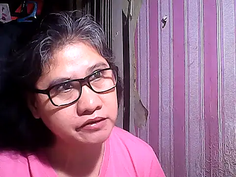 Snapshot of sweetsosie18 chatting on November 2025 08:13:01 AM sweetsosie18 online show from November 2025 08:13:01 AM