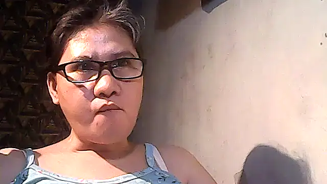 sweetsosie18 online show from December 2025 10:13:01 AM