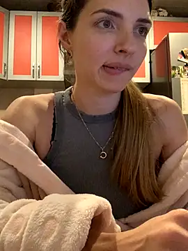 SeducingYoghourt online show from December 2024 04:06:01 PM