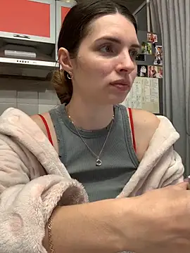 SeducingYoghourt online show from February 2025 03:29:01 PM