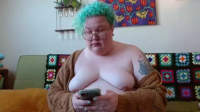 Snapshot of PotOfGreer chatting on February 2025 04:25:01 PM PotOfGreer online show from February 2025 04:25:01 PM