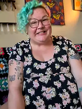 Snapshot of PotOfGreer chatting on October 2025 05:31:01 PM PotOfGreer online show from October 2025 05:31:01 PM