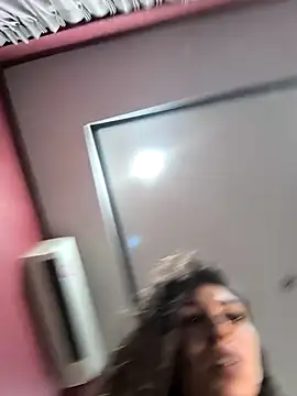 amanilouve online show from January 2025 10:54:01 AM