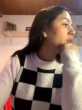 Snapshot of MadisonCambel chatting on February 2025 08:25:01 PM MadisonCambel online show from February 2025 08:25:01 PM