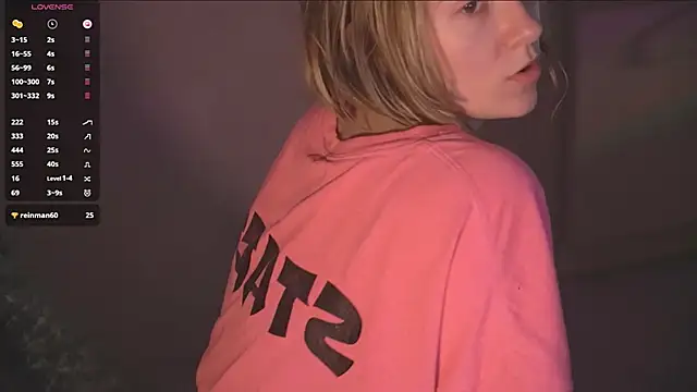 Snapshot of RikkiSanchez chatting on September 2025 05:05:02 PM RikkiSanchez online show from September 2025 05:05:02 PM