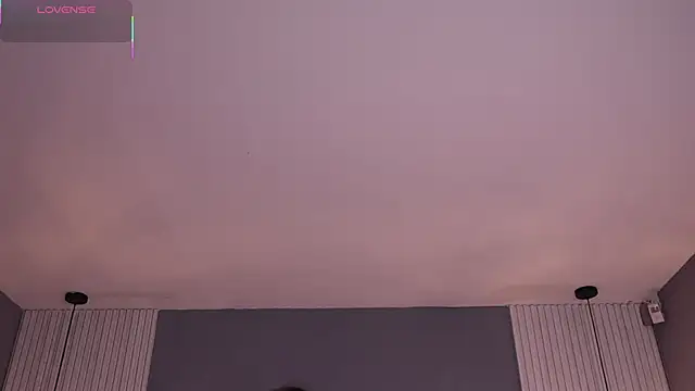 ValeryNova online show from April 2026 11:03:02 AM