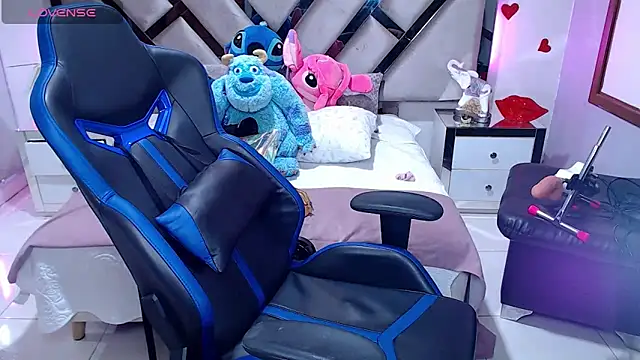 lady Ary xx online show from December 2024 02:09:01 AM