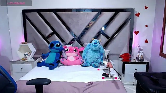 lady Ary xx online show from January 2025 12:00:01 AM