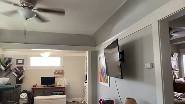 dreamyriri online show from April 2026 07:38:02 PM