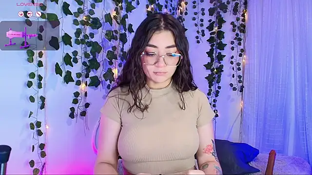 Samii Evans online show from October 2025 02:52:01 AM