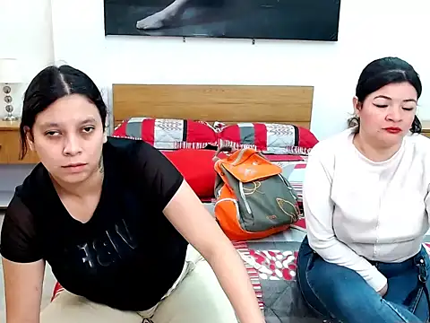 MaloryAndLuna online show from October 2025 12:05:02 PM