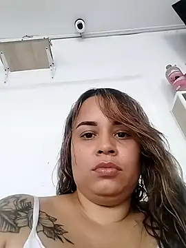 LINDAHALLS online show from July 2026 04:02:01 PM