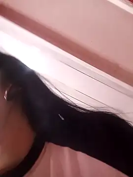 Snapshot of Tania_mature chatting on December 2024 04:04:01 PM Tania mature online show from December 2024 04:04:01 PM